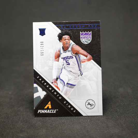 2017-18 De'Aaron Fox Panini Chronicles Pinnacle Blue Rookie Card /199