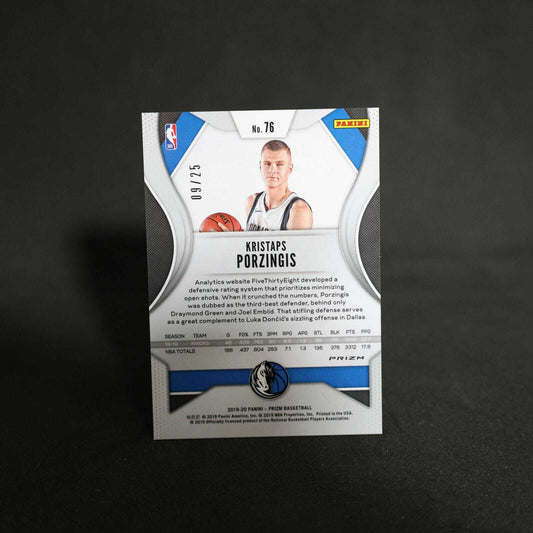 2019-20 Kristaps Porzingis Prizm Green Shimmer Prizm /25