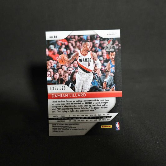 2018-19 Panini Prizm Damian Lillard #81 Blue Prizm /199