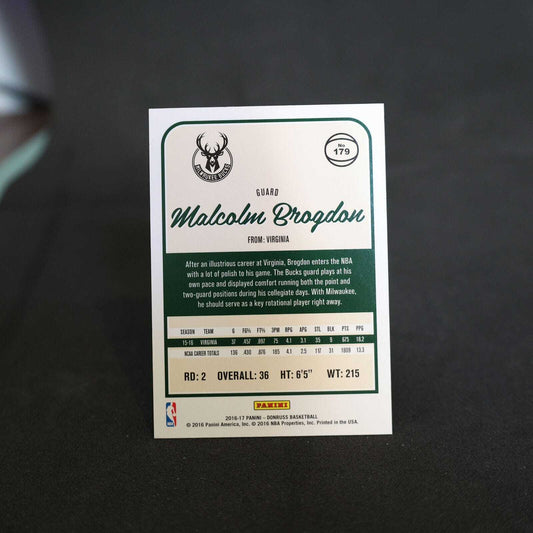 2016-17 Malcolm Brogdon Donruss Green Laser Rookie Card /99