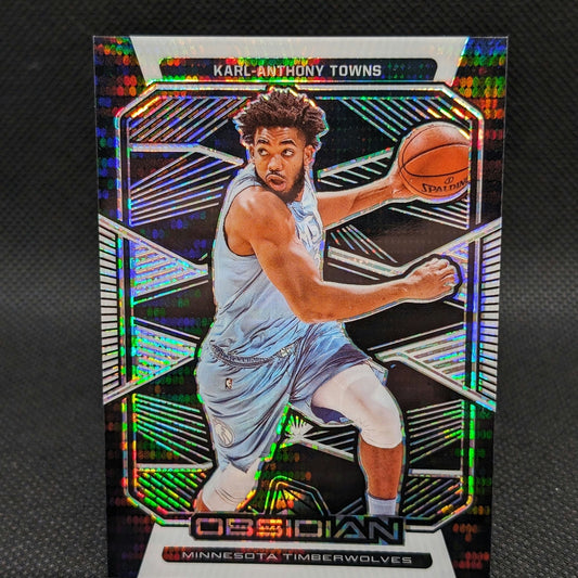 2019-20 Karl-Anthony Towns Obsidian White Pulsar SSP