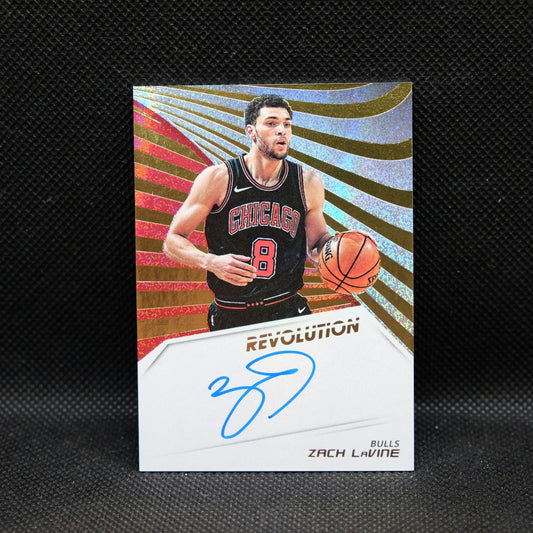 2018-19 Panini Revolution Zach LaVine AU-ZLV Autograph