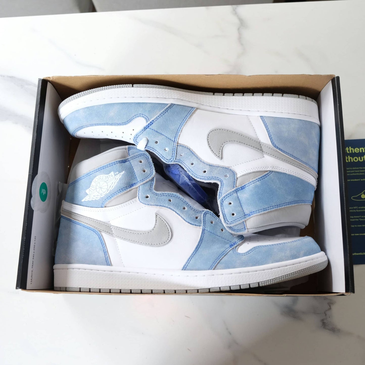 New - Nike Air Jordan 1 Retro High Hyper Royal Smoke Grey US Size 15 Mens 555088-402