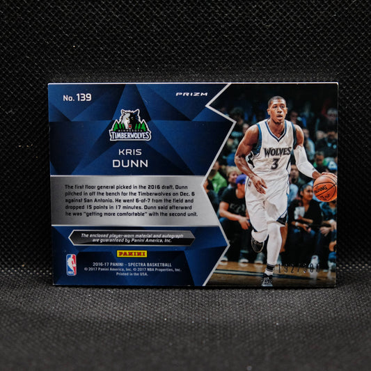 2016-17 Kris Dunn Spectra Rookie Patch Auto /300