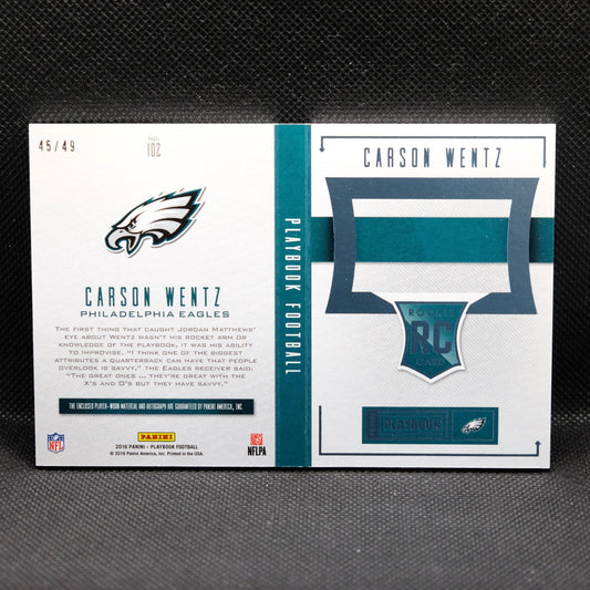 2016 Carson Wentz Playbook #102 Rookie Playbook Jersey Auto /49
