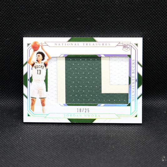 2020-21 Jordan Nwora National Treasures Rookie Jumbo Materials 18/25 RMJ-JNW