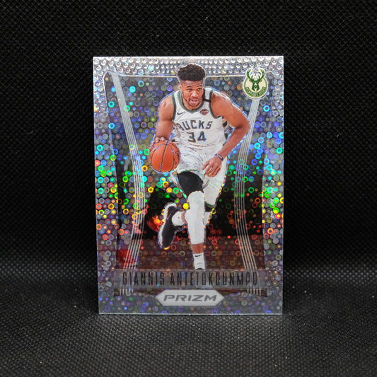 2020-21 Giannis Antetokounmpo Prizm Flashback Fast Break Silver Prizm #15