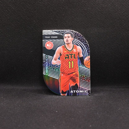 2019-20 Trae Young Obsidian #11 Atomic /99