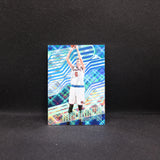 2015-16 Kristaps Porzingis Revolution - Rookie Revolution /100 Rookie Card