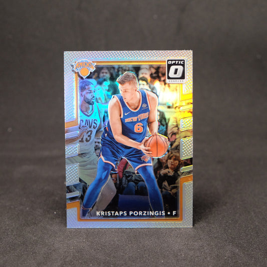 2017-18 Panini Donruss Optic Holo Silver Prizm Kristaps Porzingis