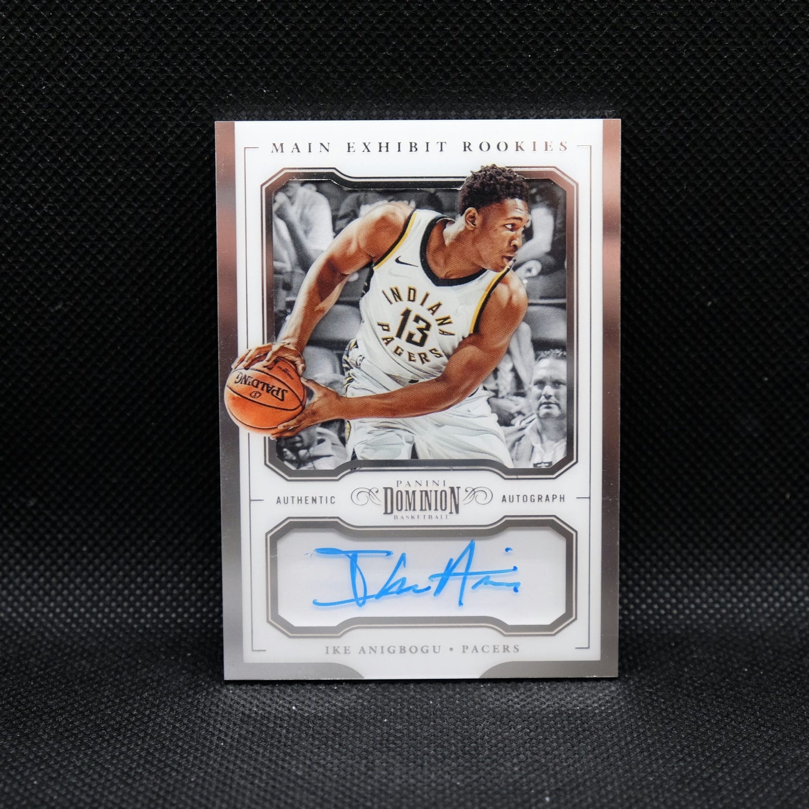2017-18 Ike Anigbogu Dominion Main Exhibit Rookies Autograph /49