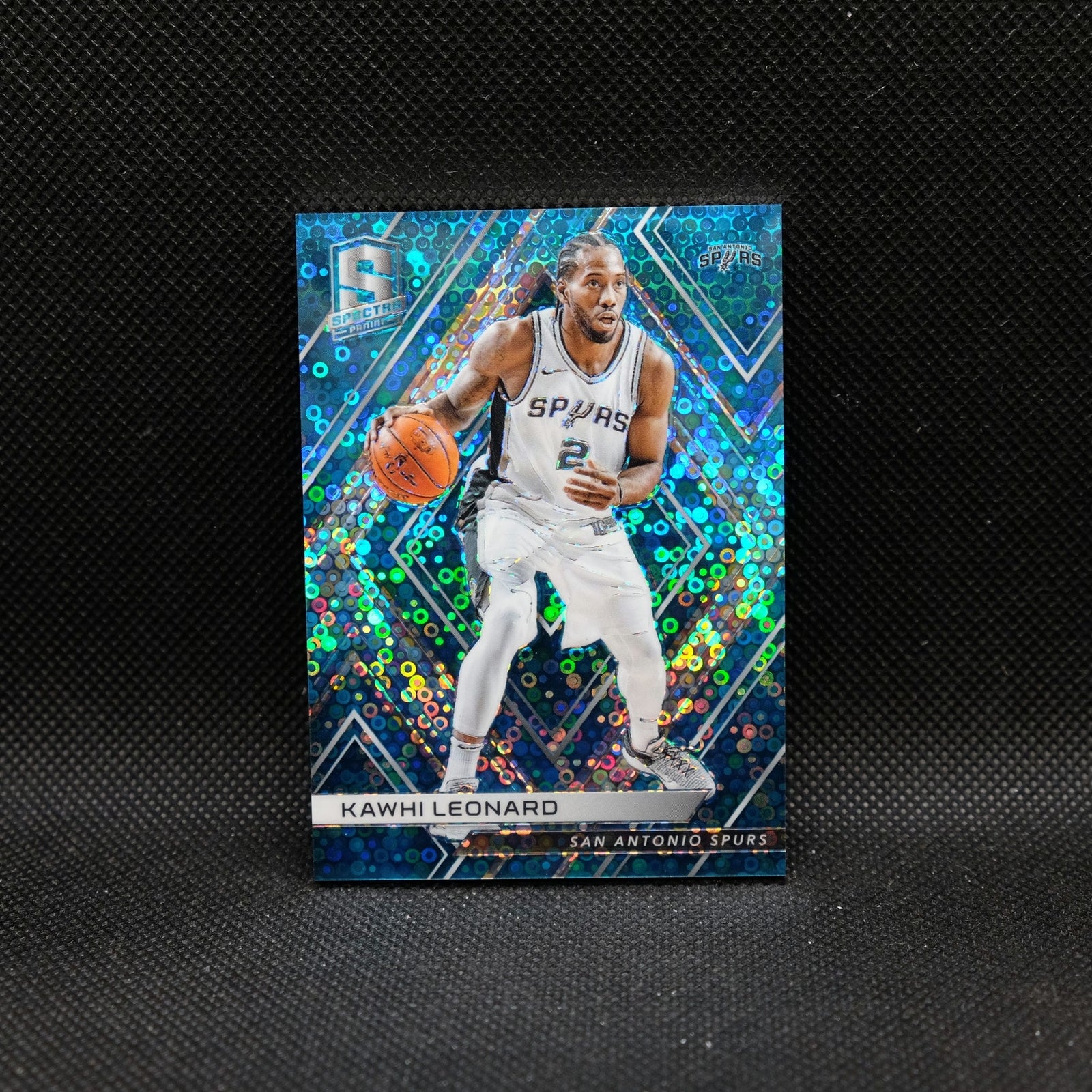 2017-18 Panini Spectra Kawhi Leonard #72 Blue Fast Break Prizm /99