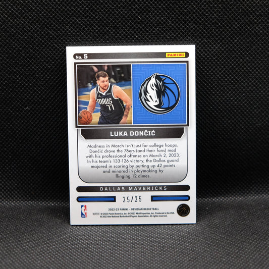 2022-23 Luka Doncic Obsidian Supernova 25/25
