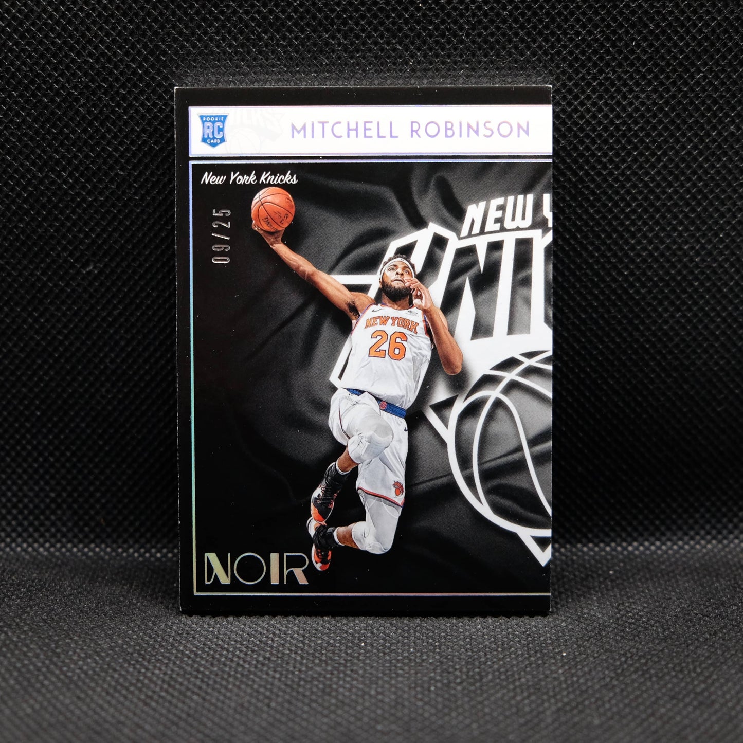 2018-19 Mitchell Robinson Noir #152 Association Edition Rookie Card /25