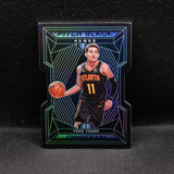 2019-20 Trae Young #13 Pitch Black Die Cut /25