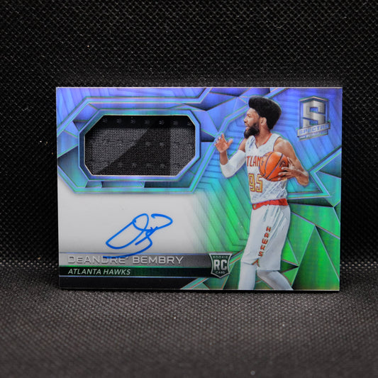 2016-17 DeAndre' Bembry Spectra Rookie Patch Auto /300