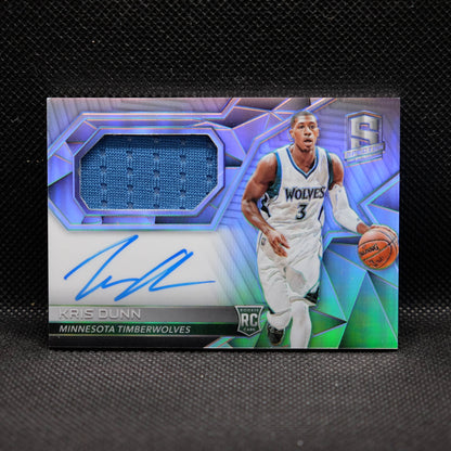 2016-17 Kris Dunn Spectra Rookie Patch Auto /300