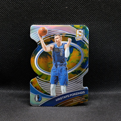 2020-21 Kristaps Porzingis Spectra #23 Die Cut Universal Prizm /8