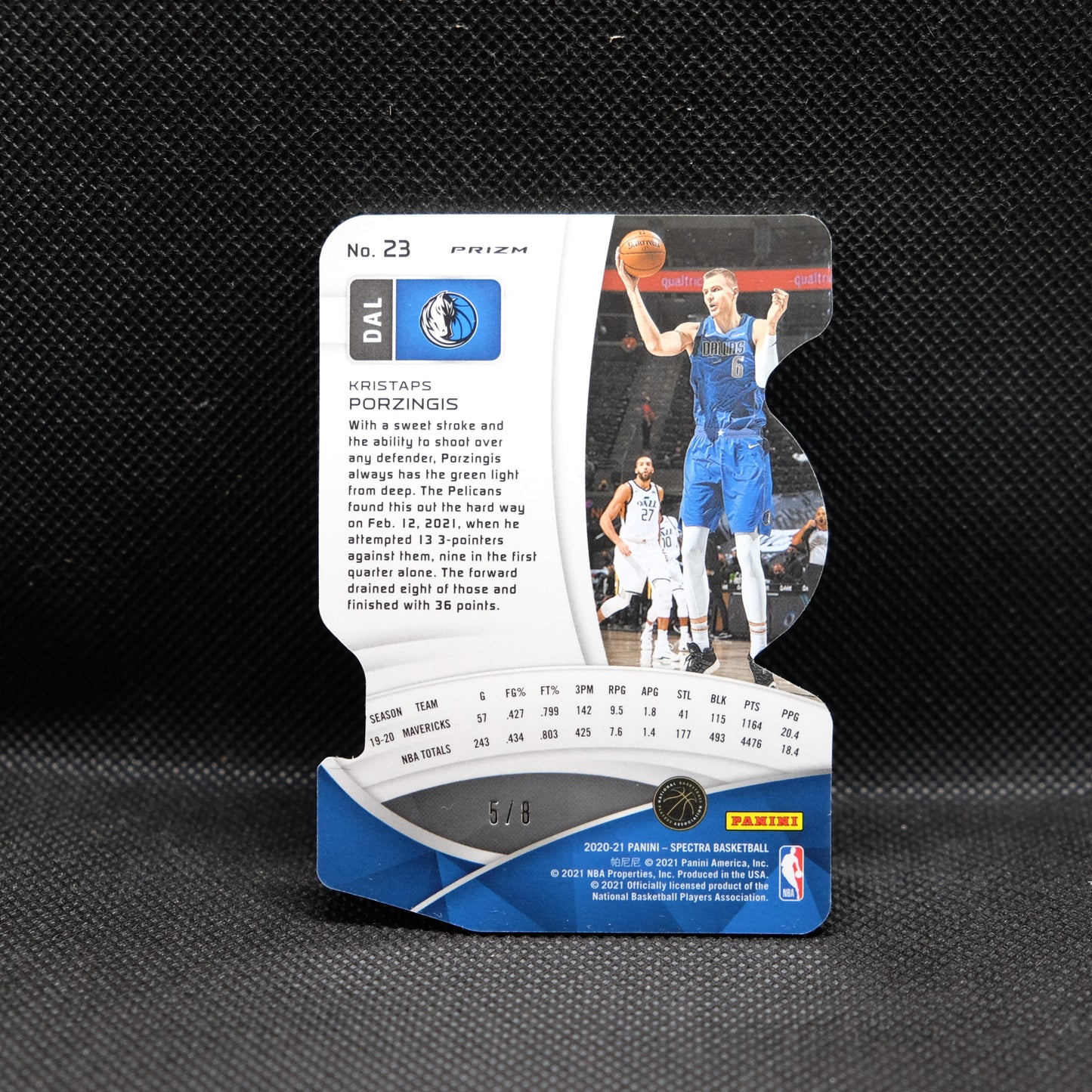 2020-21 Kristaps Porzingis Spectra #23 Die Cut Universal Prizm /8