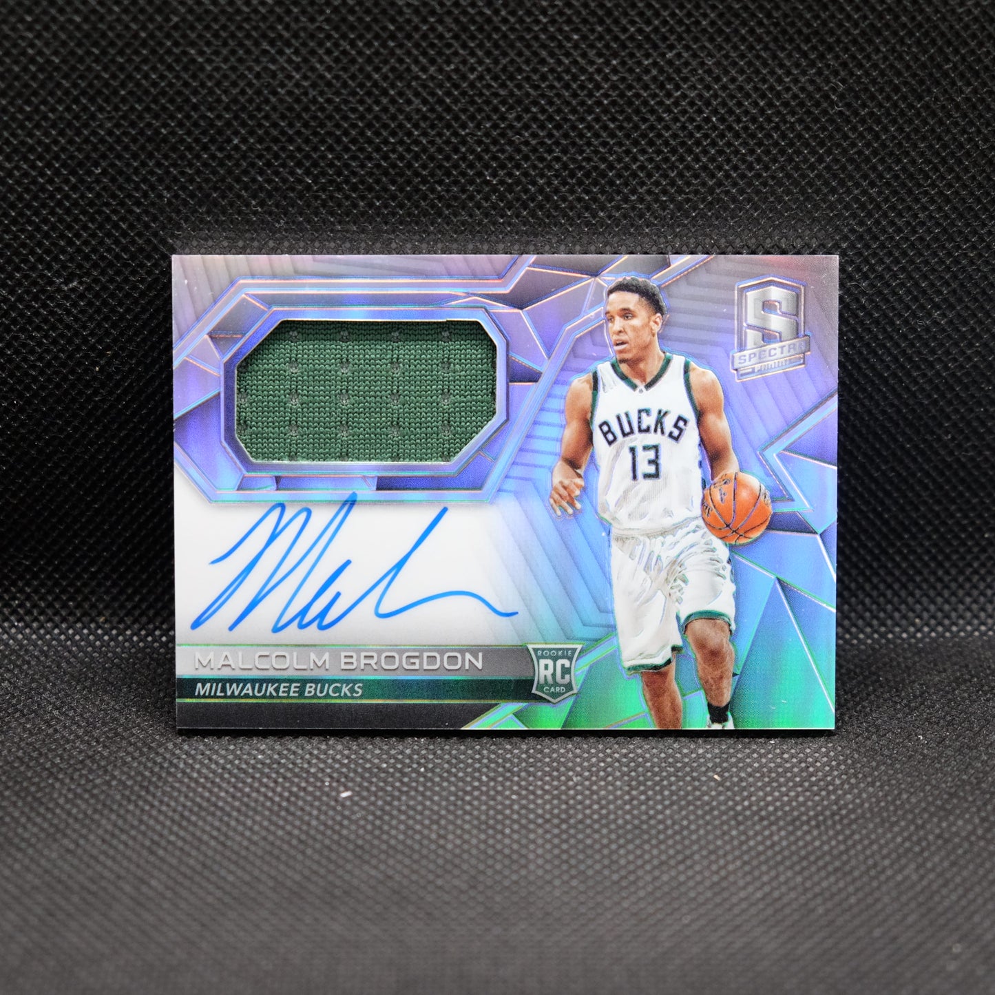 2016-17 Malcolm Brogdon Spectra #111 Rookie Patch Auto /300