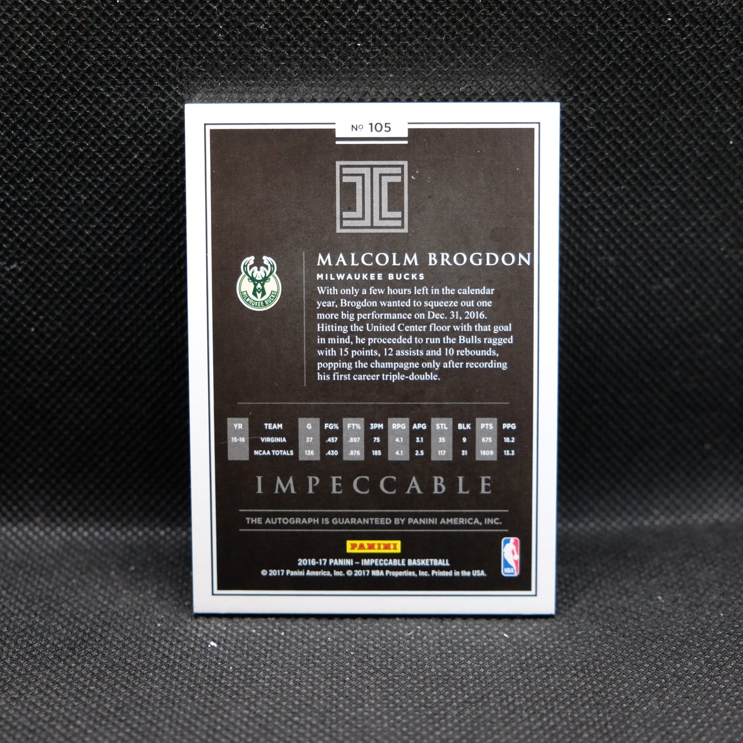 2016-17 Malcolm Brogdon Impeccable #105 Rookie Autograph