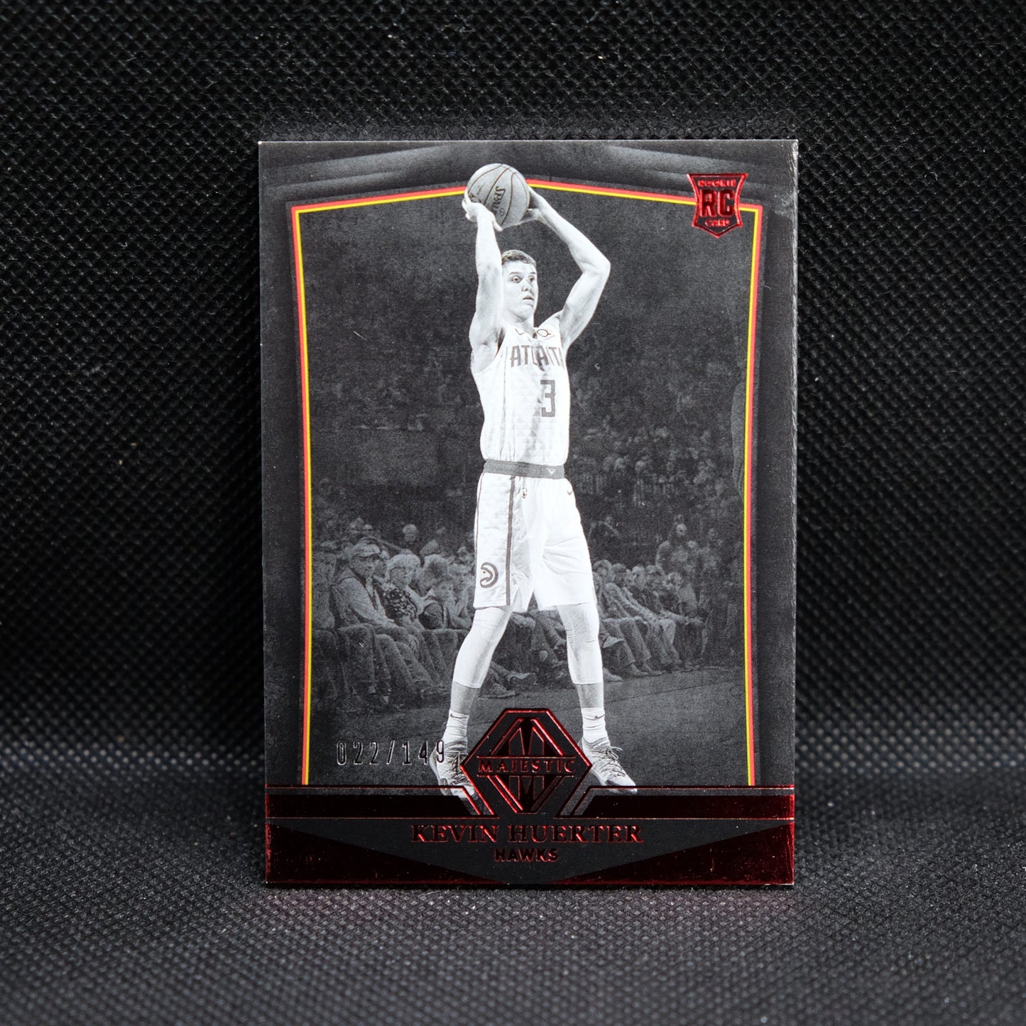 2018-19 Kevin Huerter Chronicles #343 Majestic /149 Red Rookie Card