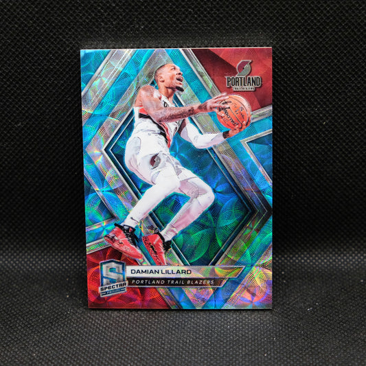 2018-19  Damian Lillard Spectra Neon Blue Prizm /75