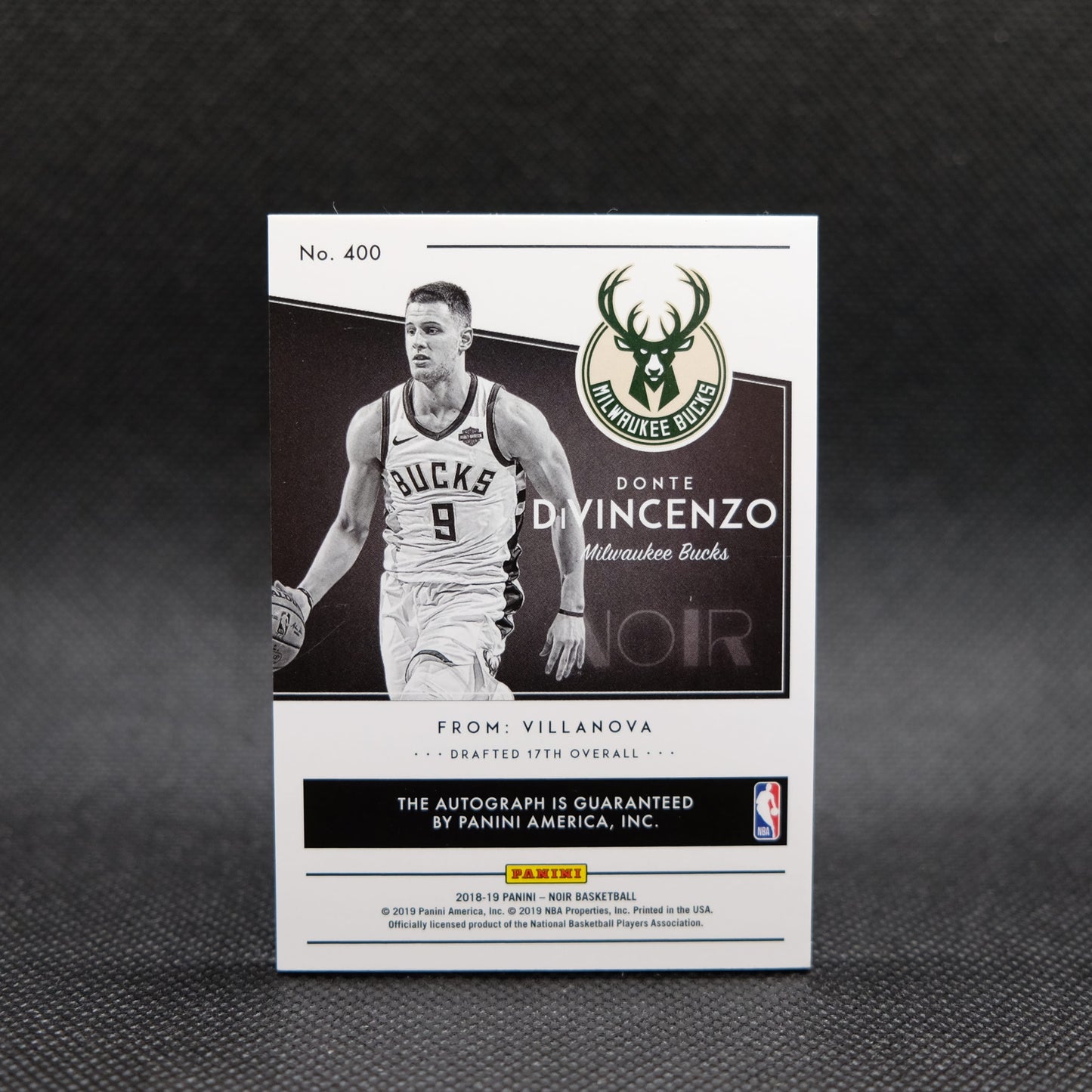 2018-19 Donte DiVincenzo Noir #400 Rookie Autograph /99