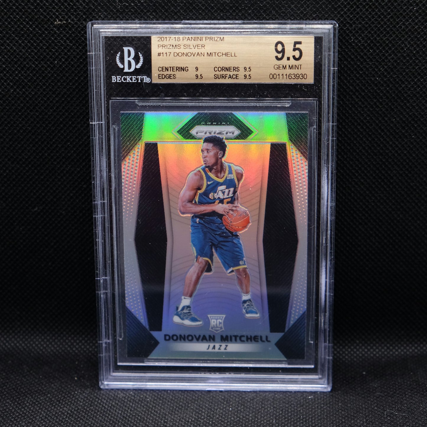 2017-18 Donovan MItchell Prizm #117 Silver Prizm Rookie BGS 9.5