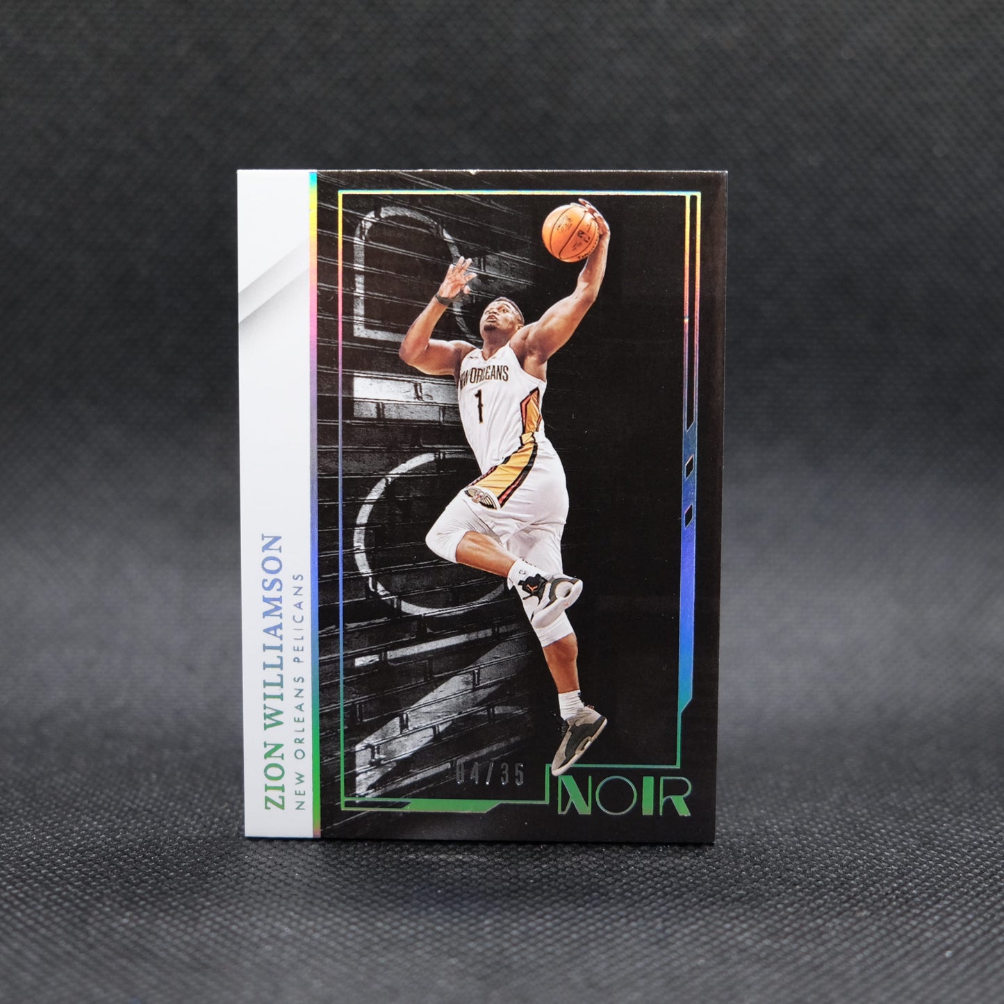 2021-22 Zion Williamson Noir #66 #/35