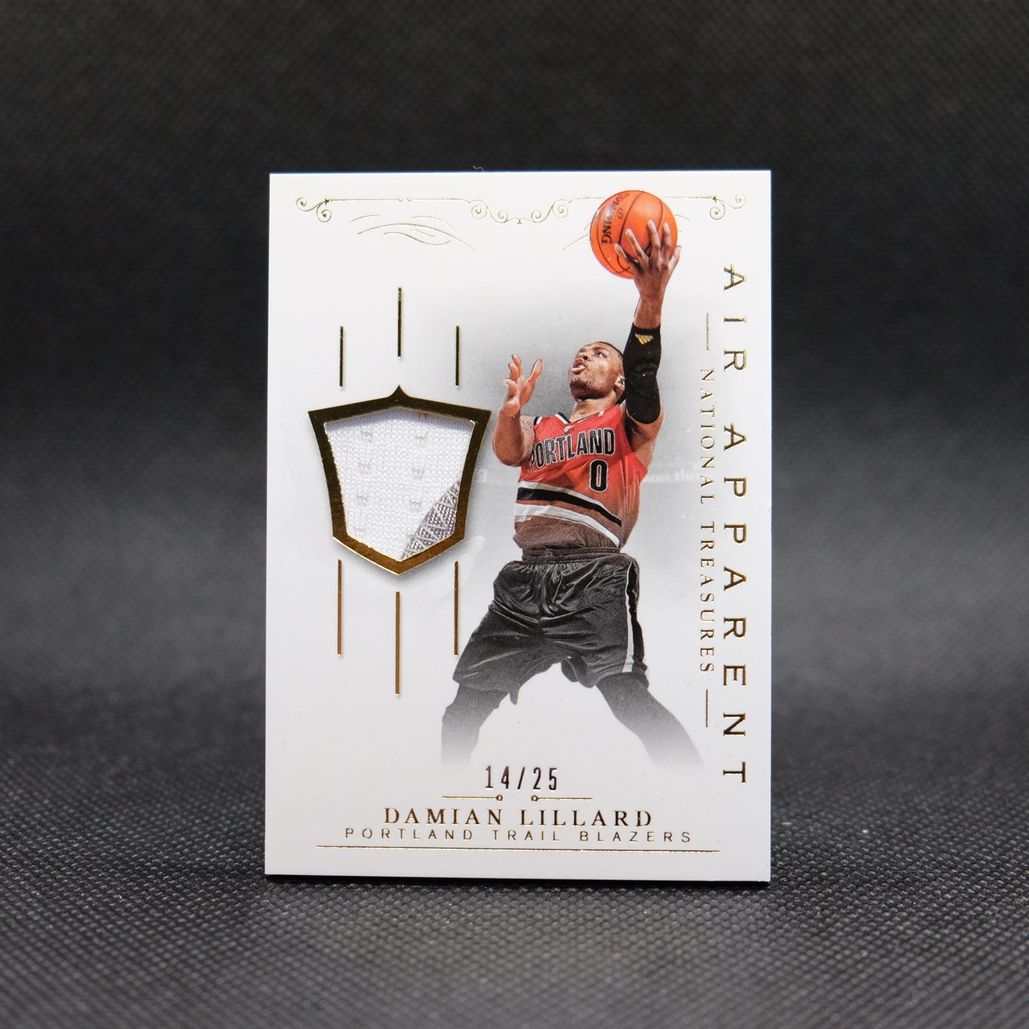 2013-14 Damian Lillard National Treasures #22 Air Apparent Patch /25