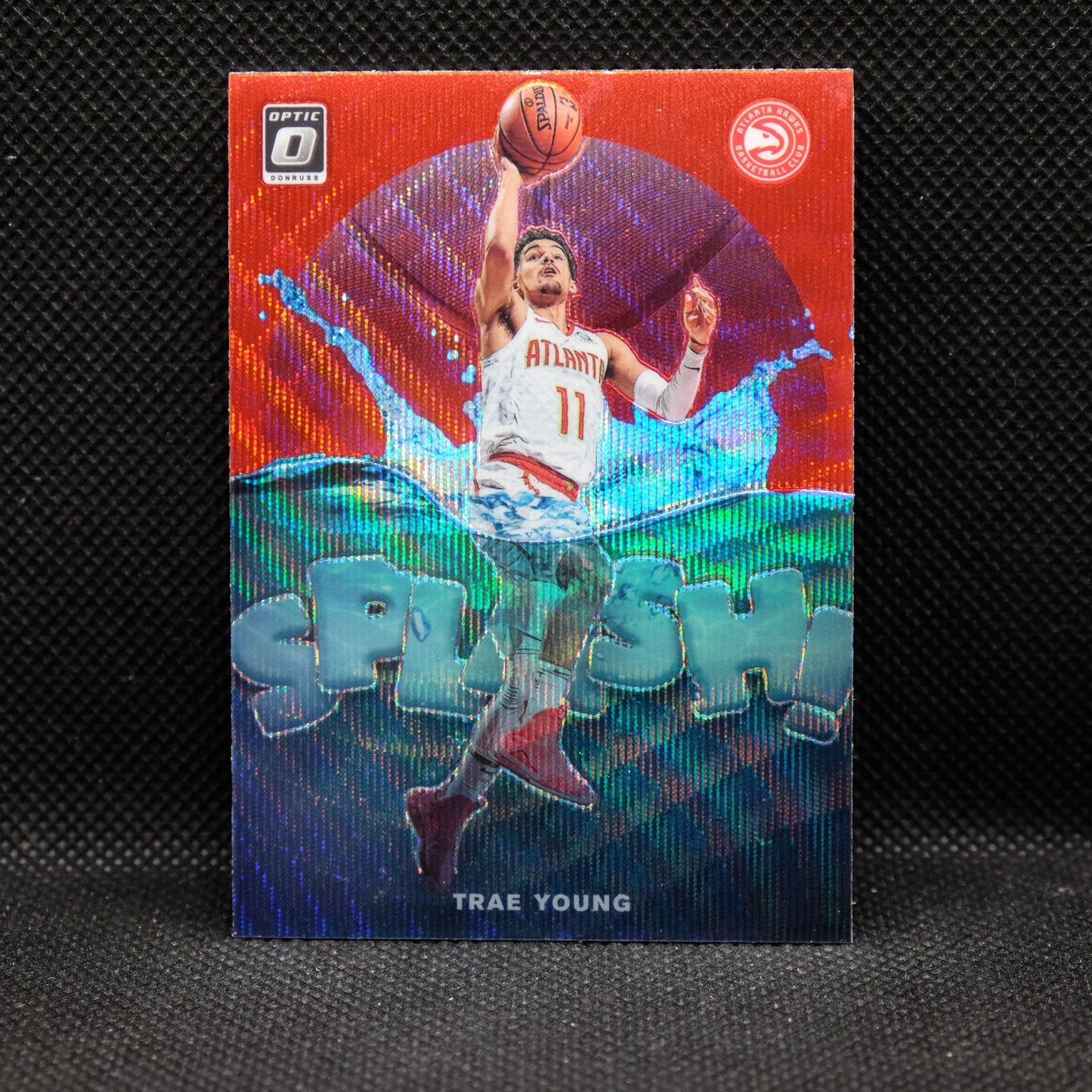2019-20 Trae Young Donruss Optic Splash #2 Red Wave Prizm