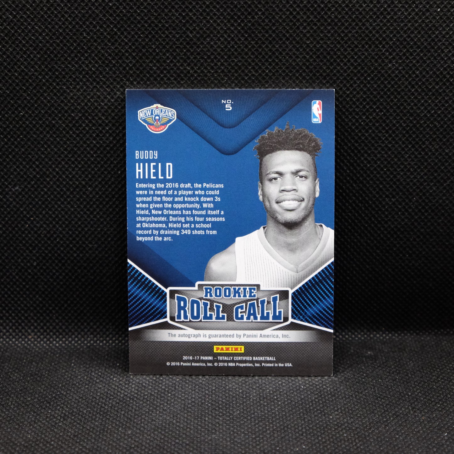 2016-17 Buddy Hield Totally Certified Rookie Roll Call Autograph /25