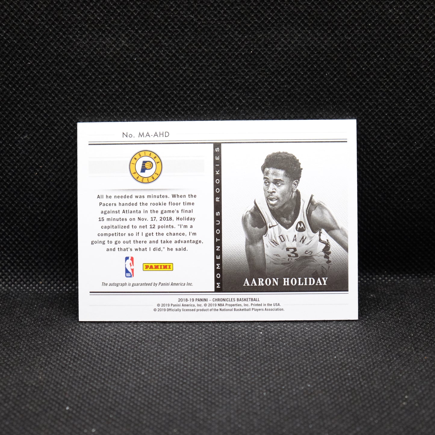 2018-19 Aaron Holiday Chronicles MA-AHD Momentous Rookies Autograph /99