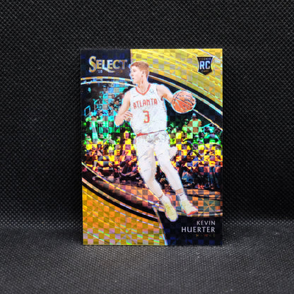 2018-19 Kevin Huerter Select #281 Courtisde Gold Checkerboard Prizm RC /10