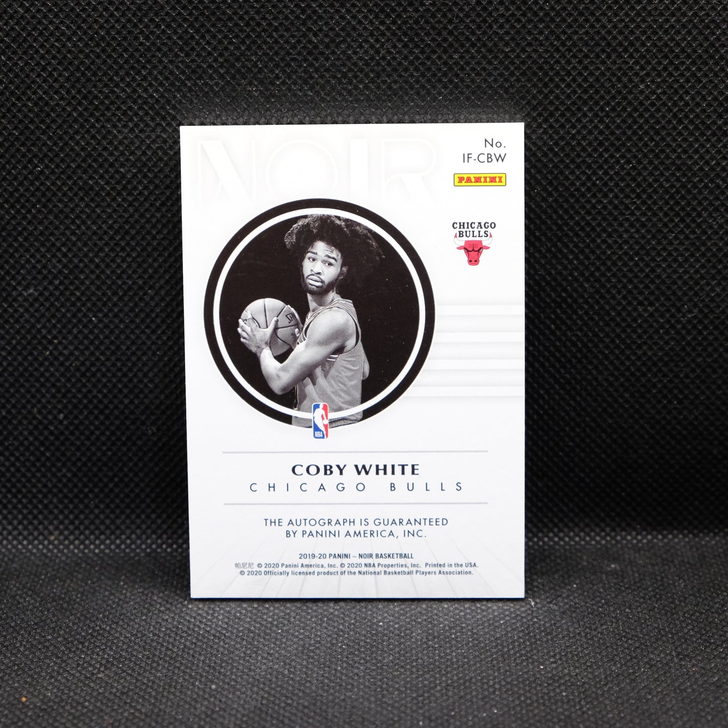 2019-20 Coby White Noir In Focus IF-CBW Rookie Autograph /99