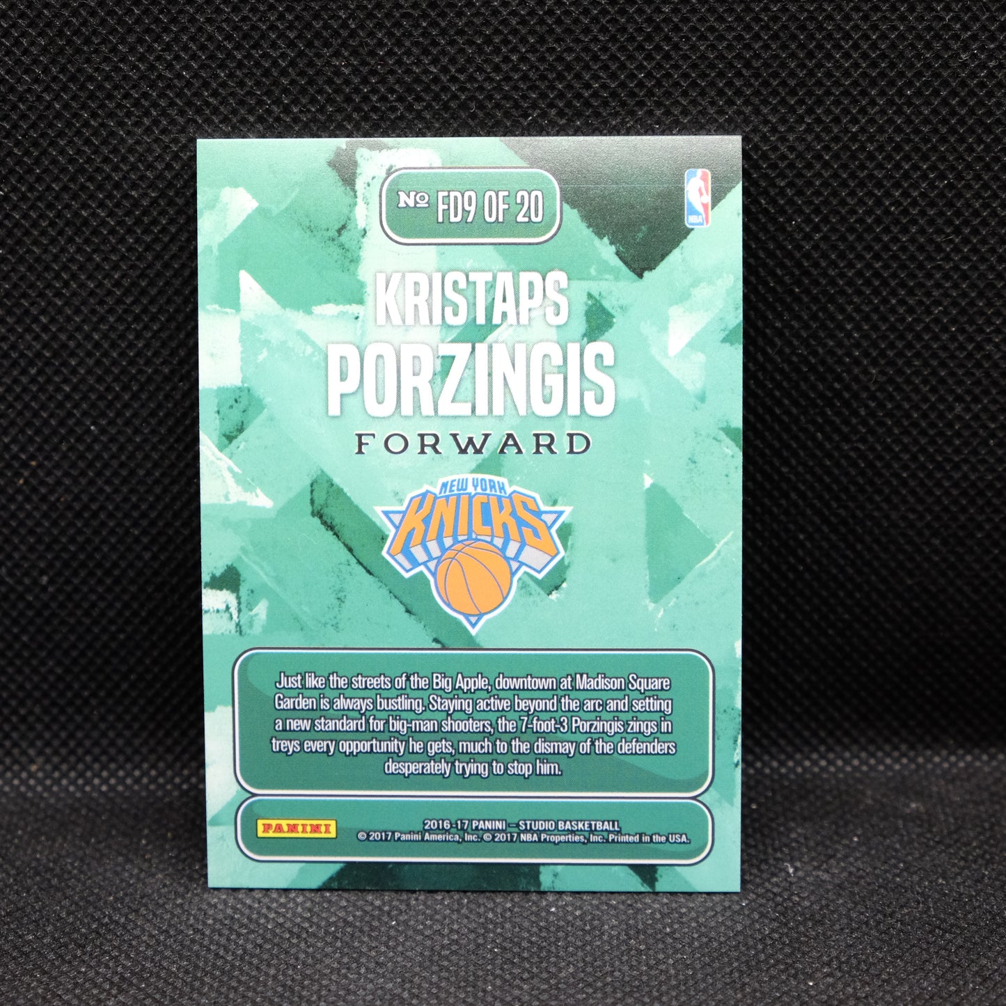 2016-17 Kristaps Porzingis Studio From Downtown FD9