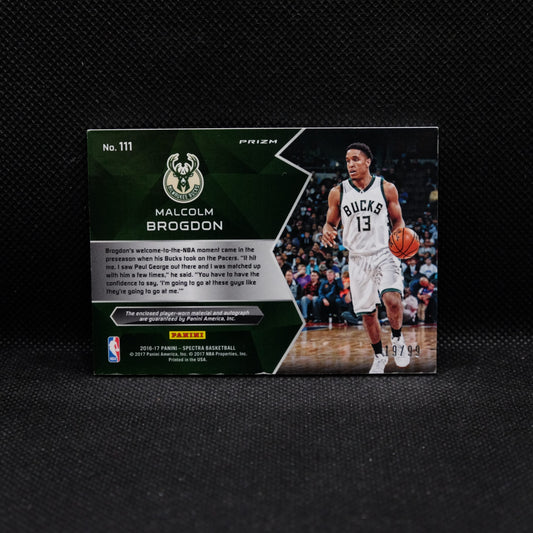 2016-17 Malcolm Brogdon Spectra #111 Blue Fast Break Prizm Rookie Patch Auto /99