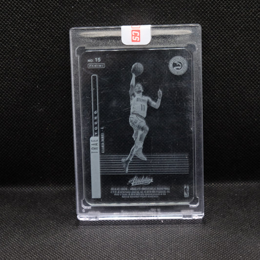 2019-20 Trae Young Absolute Glass #15