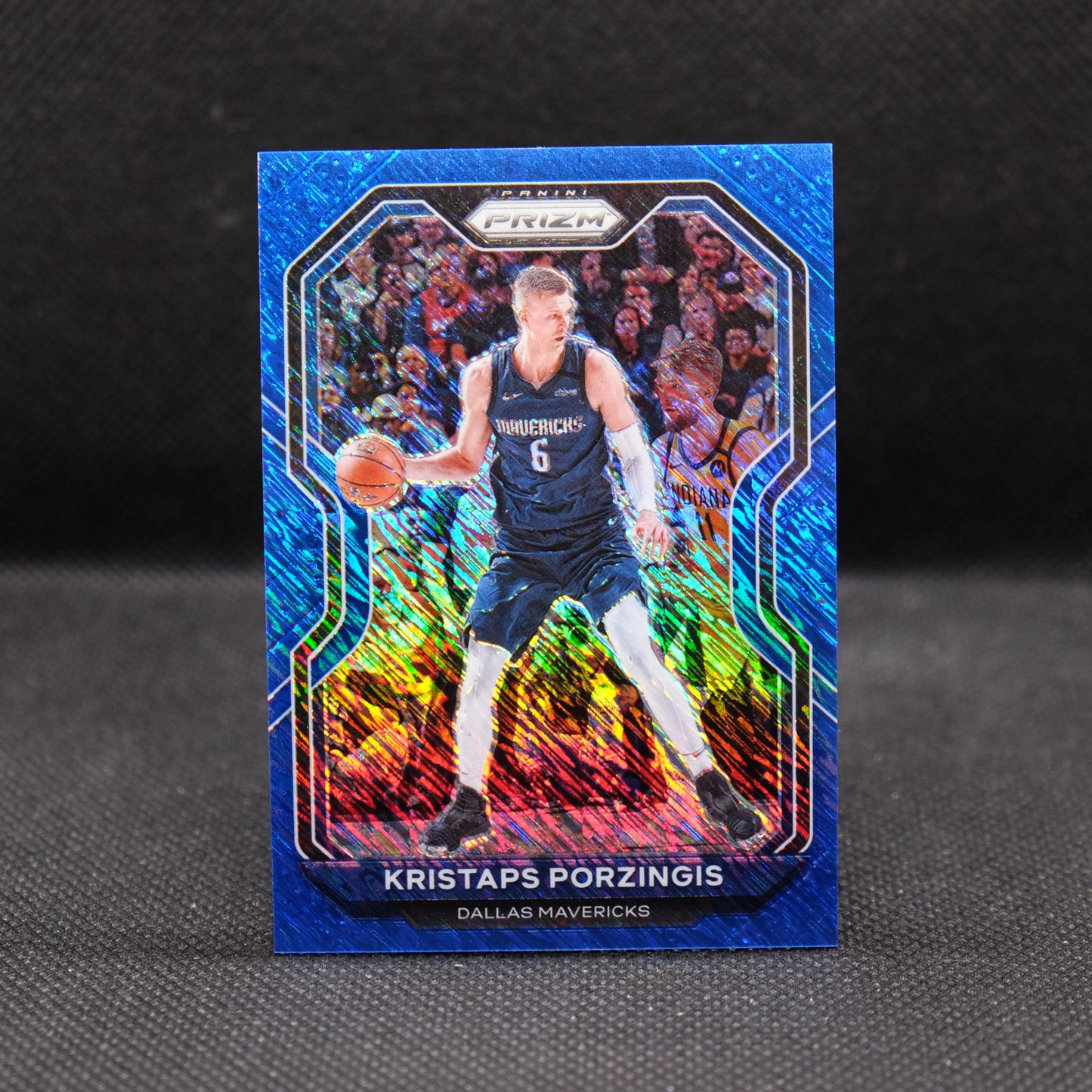 2020-21 Kristaps Porzingis Prizm #18 Blue Shimmer Prizm /35