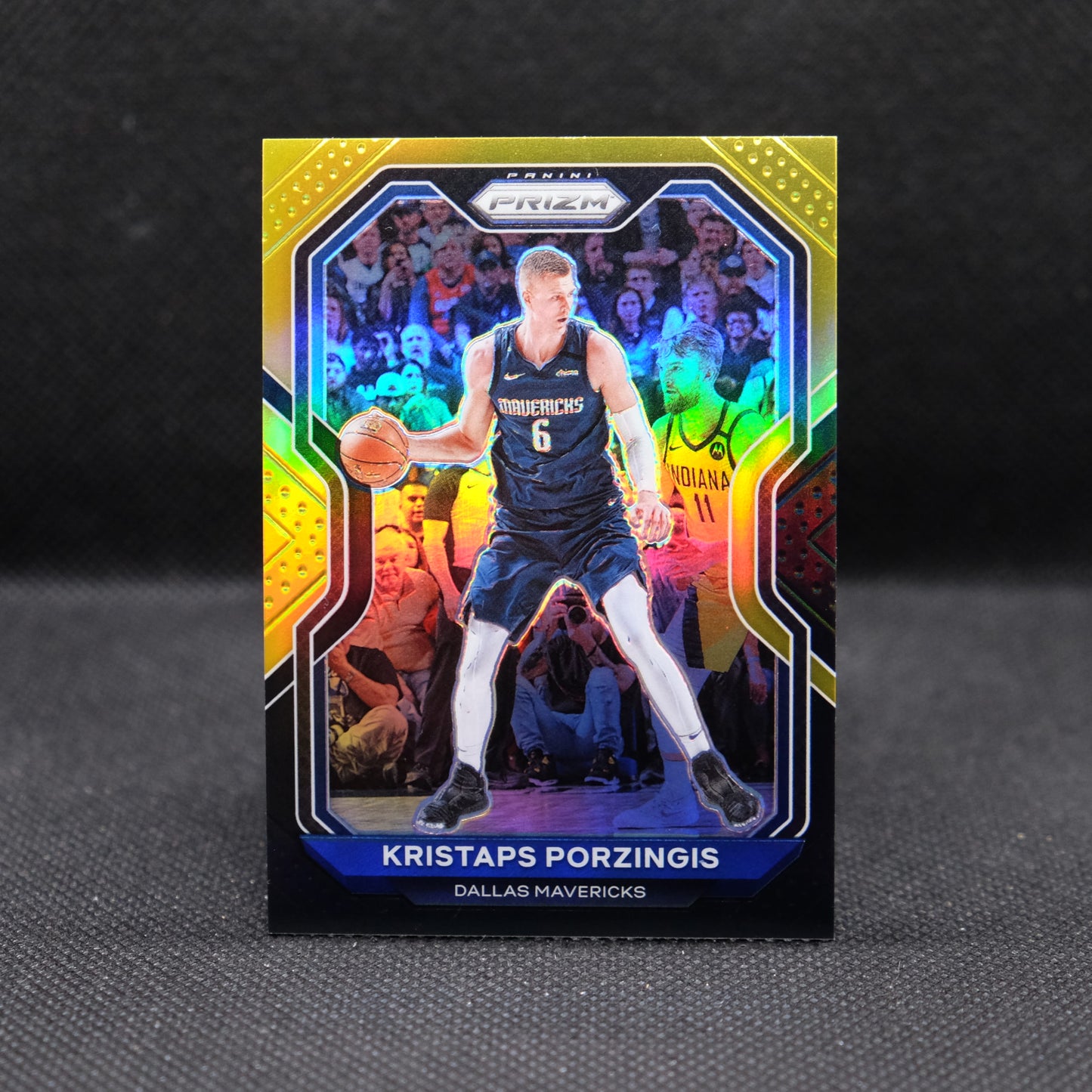 2020-21 Kristaps Porzingis Prizm #18 Black Gold Prizm /5